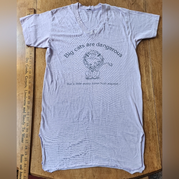 Vintage bodycon purple v-neck funny cat nightgown tunic tshirt soft feel S M - Picture 2 of 14